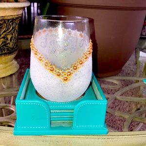 Beautifully hand crated wine glasses.